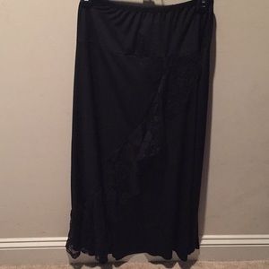 Long lace ruffle Skirt